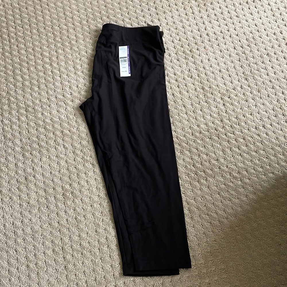 Black Capri leggings